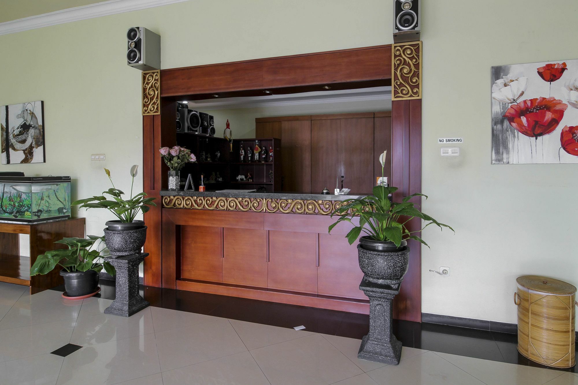 Hotel Reddoorz @ Seturan Raya 2 à Maguwo Extérieur photo